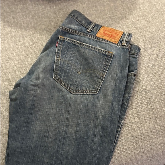 Levi's Men's Blue Straight Jeans - Picture 2 of 5